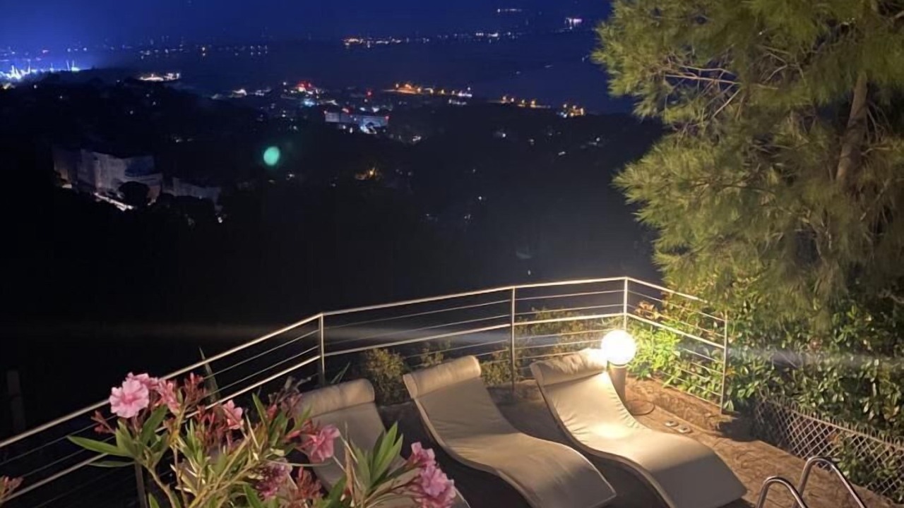 Photo of Outdoor in Hyeres