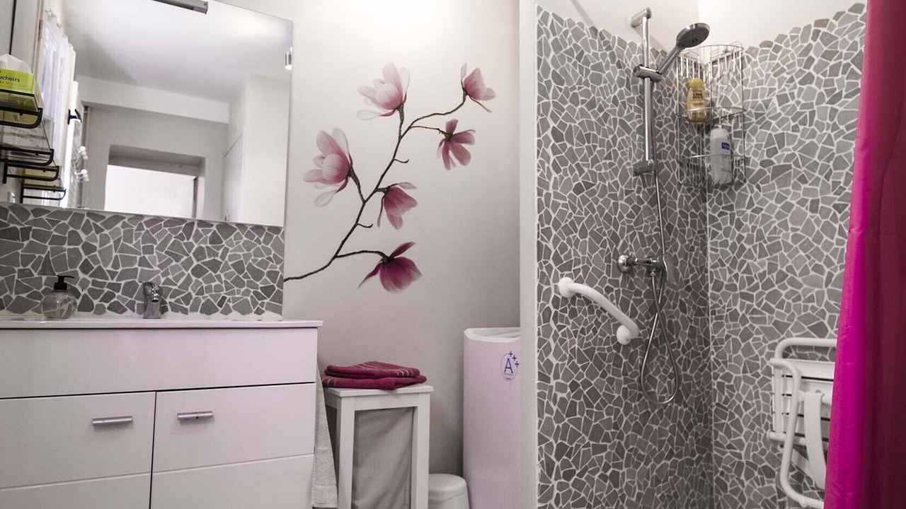 Photo of Bathroom in Marengo - Jolimont