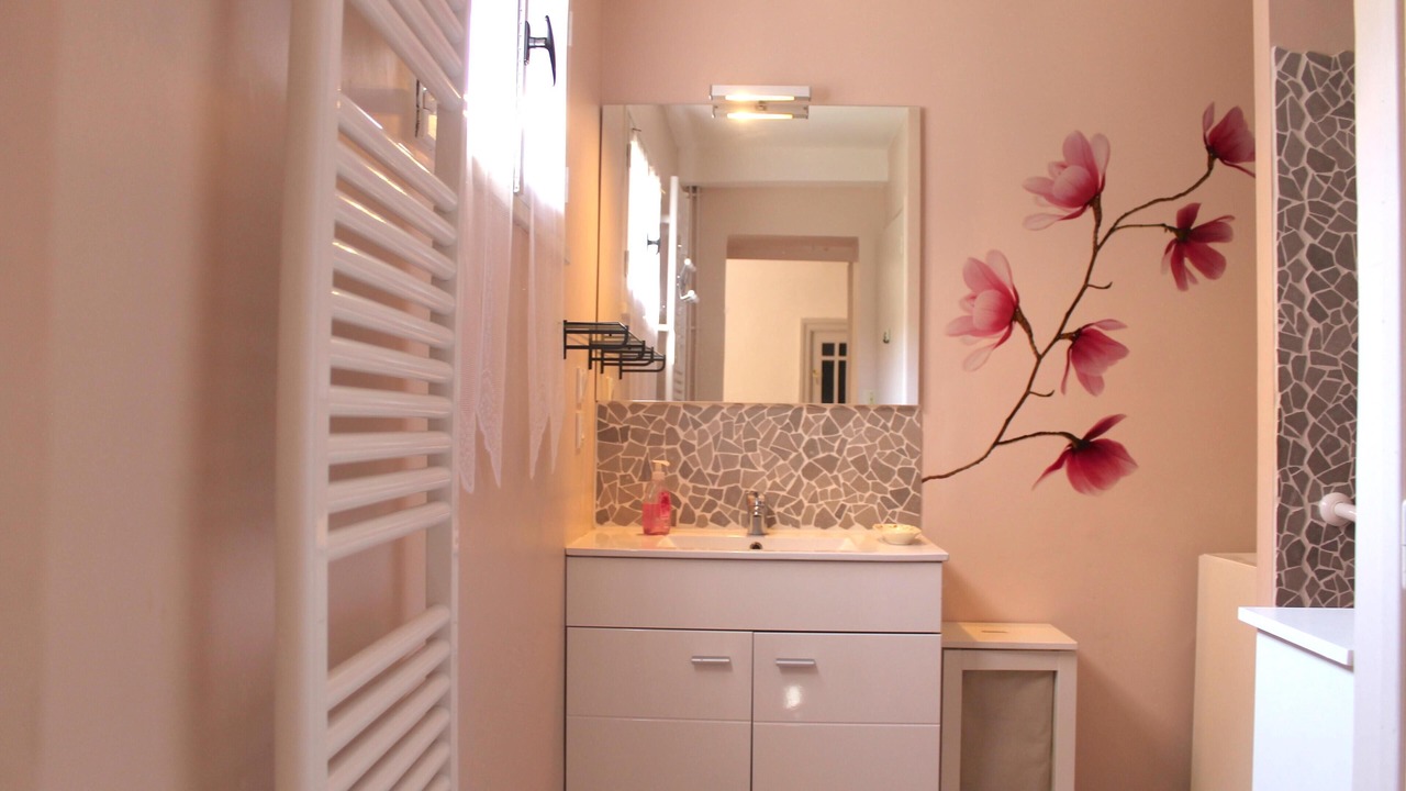 Photo of Bathroom in Marengo - Jolimont