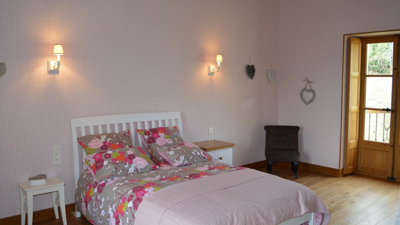 Photo of Bedroom in Seuilly