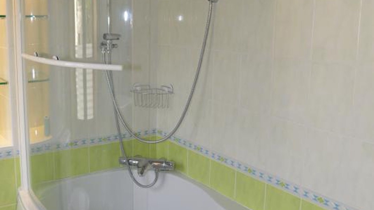 Photo of Bathroom in Seuilly