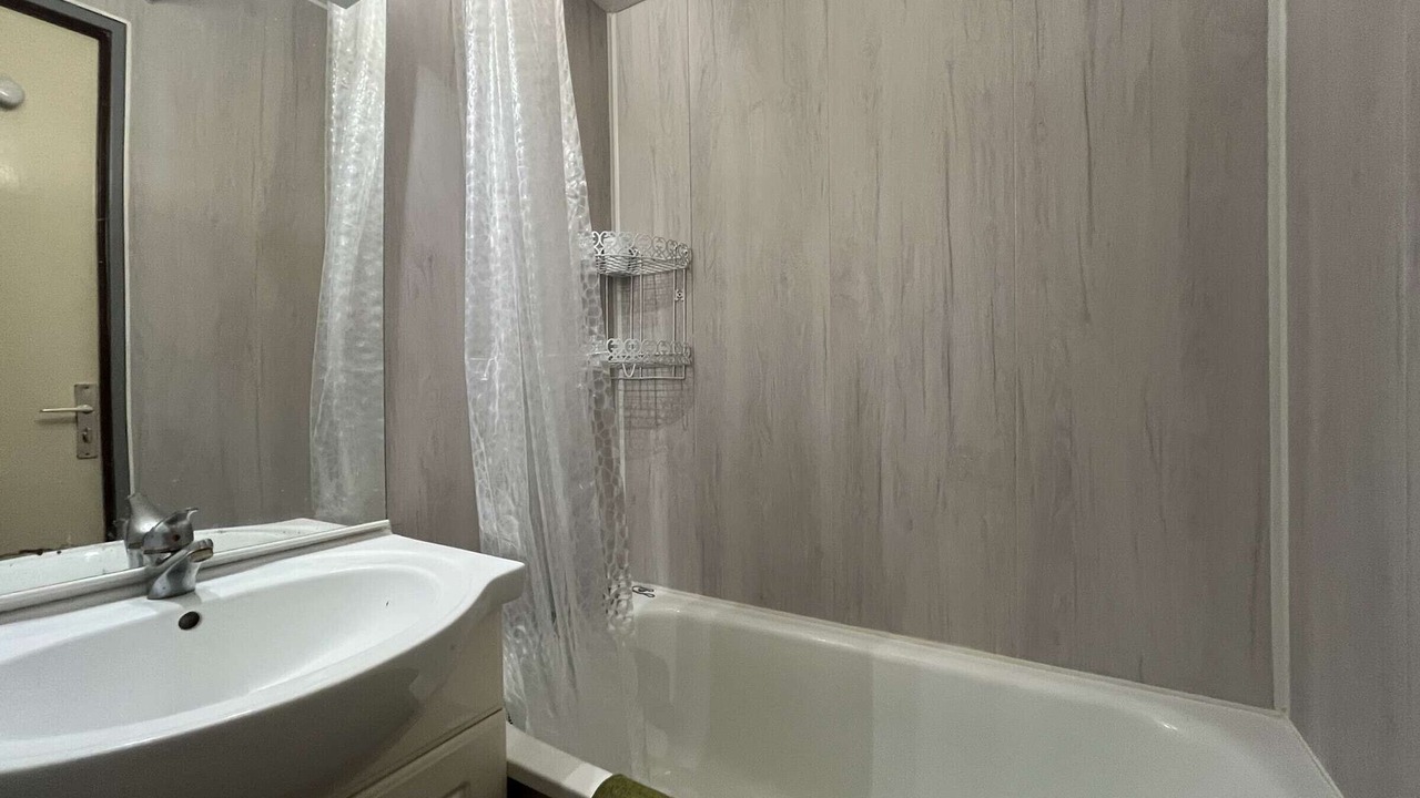 Photo of Bathroom in Gruissan