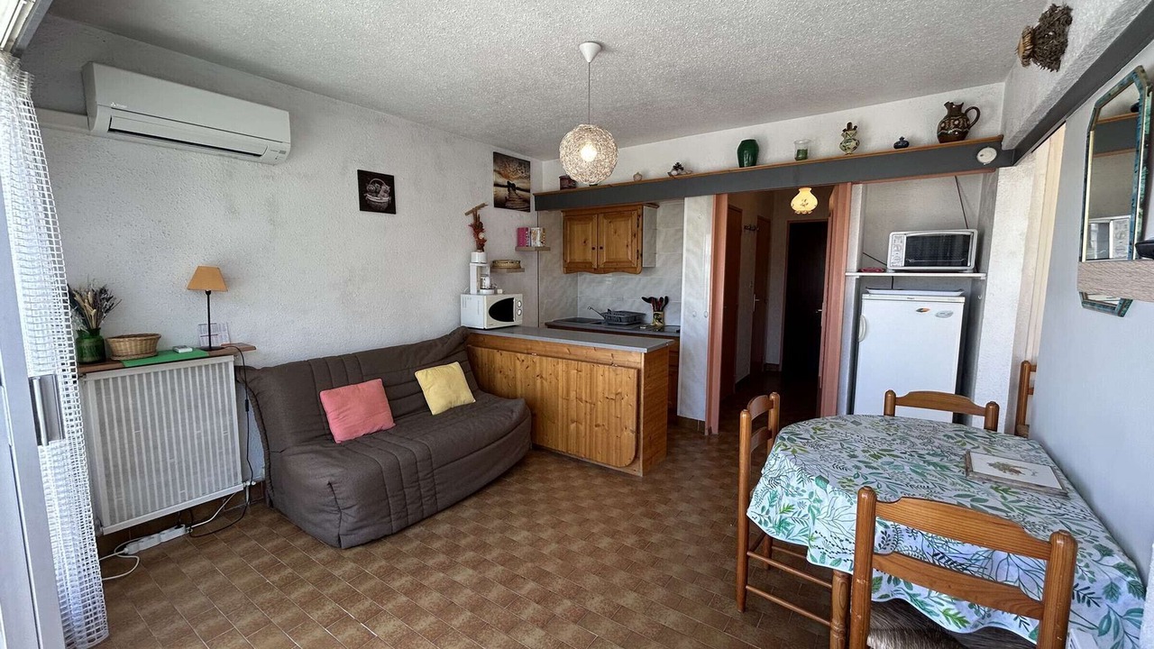 Photo of Livingroom in Le Grau-Du-Roi