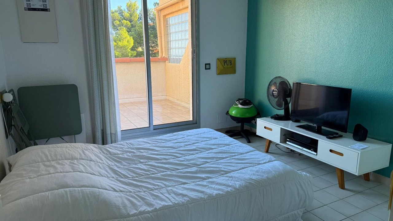 Photo of Bedroom in Banyuls-sur-Mer