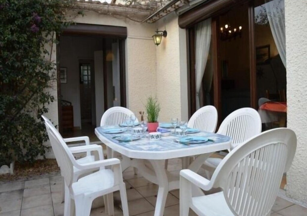 Photo of Patio Balcony in Saint-Cyprien Plage