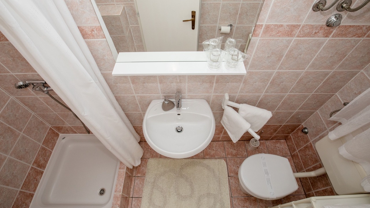 Photo of Bathroom in Banjol