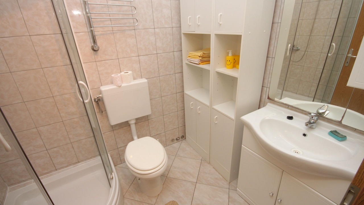 Photo of Bathroom in Preko