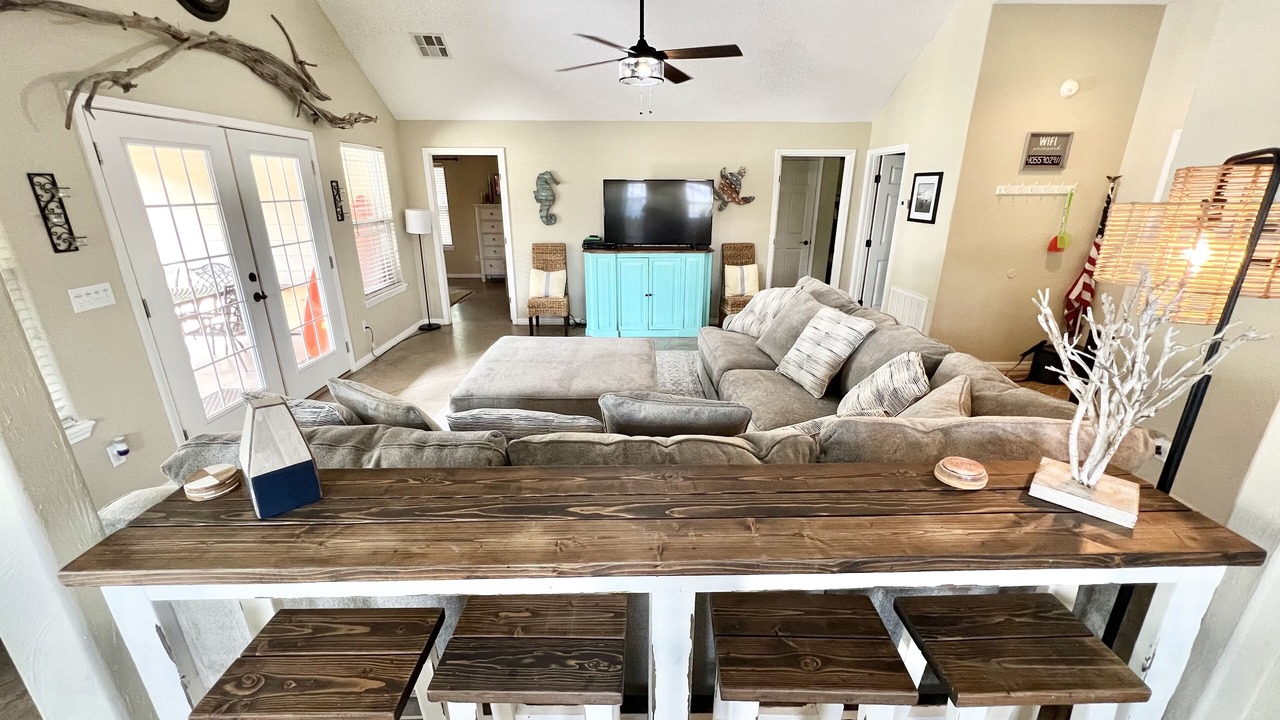 Photo of Livingroom in Kingston