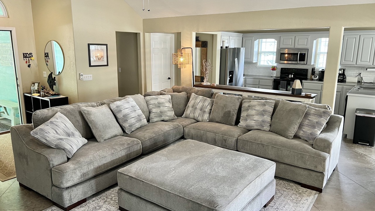 Photo of Livingroom in Kingston