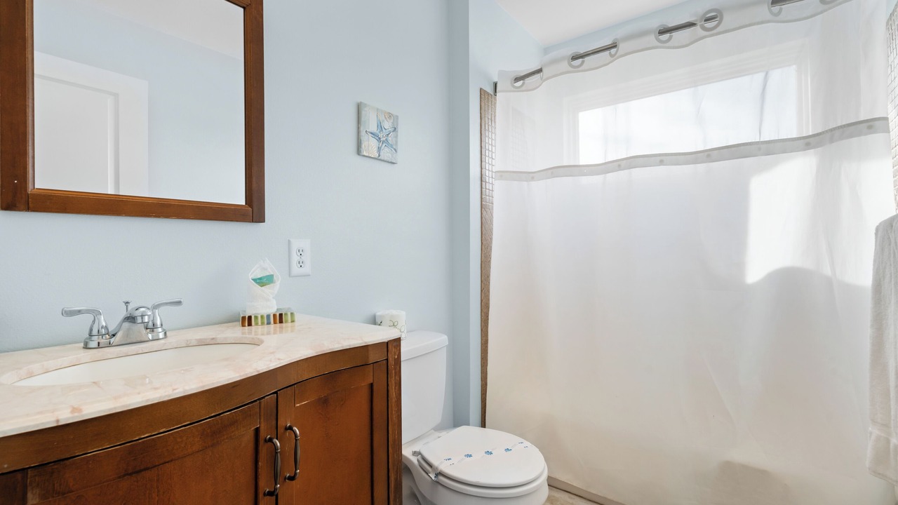 Photo of Bathroom in Audubon Place