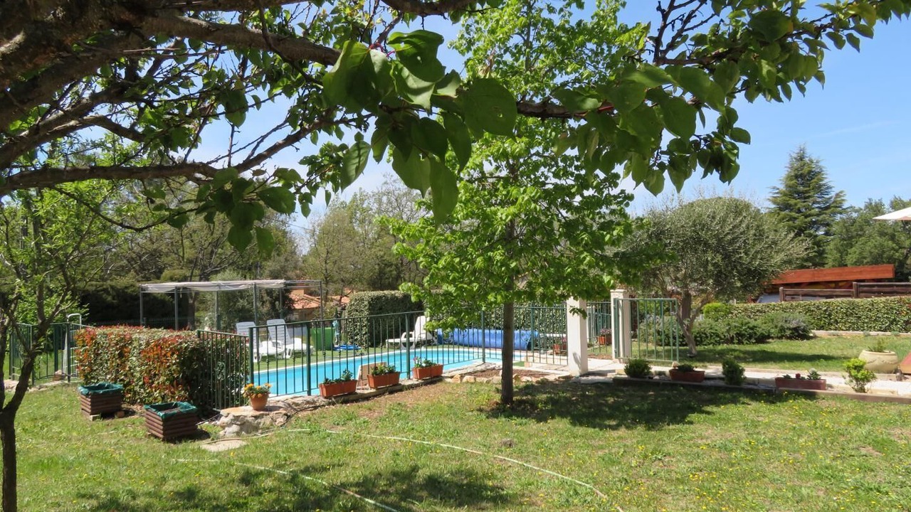 Photo of Outdoor in Regusse