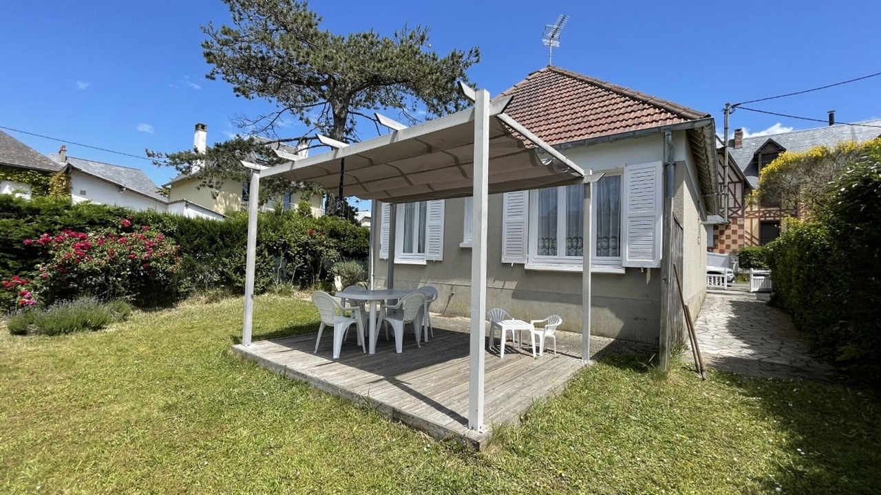 Photo of Outdoor in Jullouville