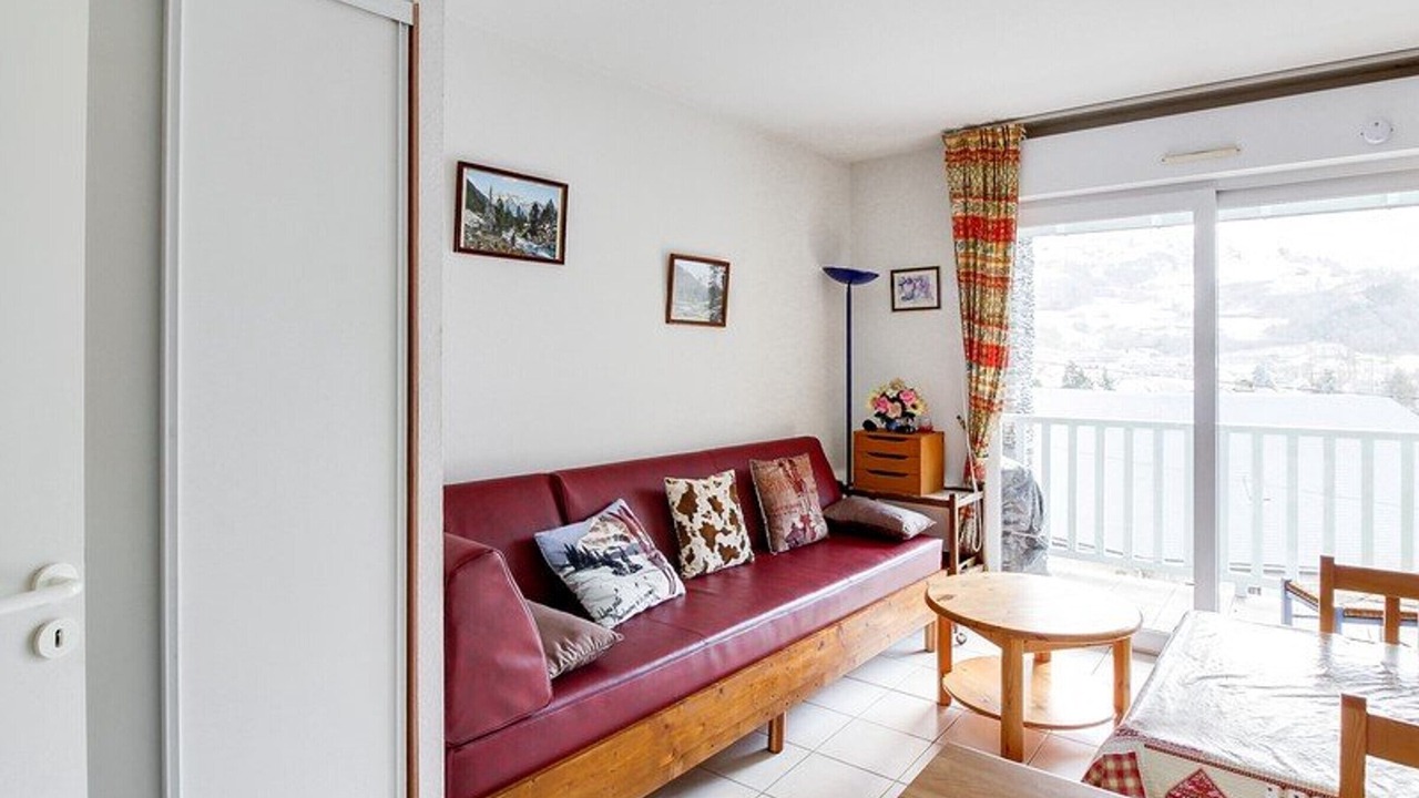 Photo of Livingroom in Esquieze-Sere