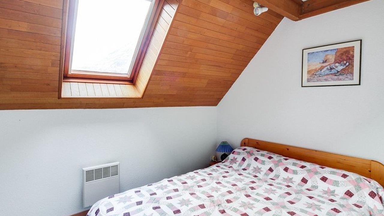 Photo of Bedroom in Esquieze-Sere