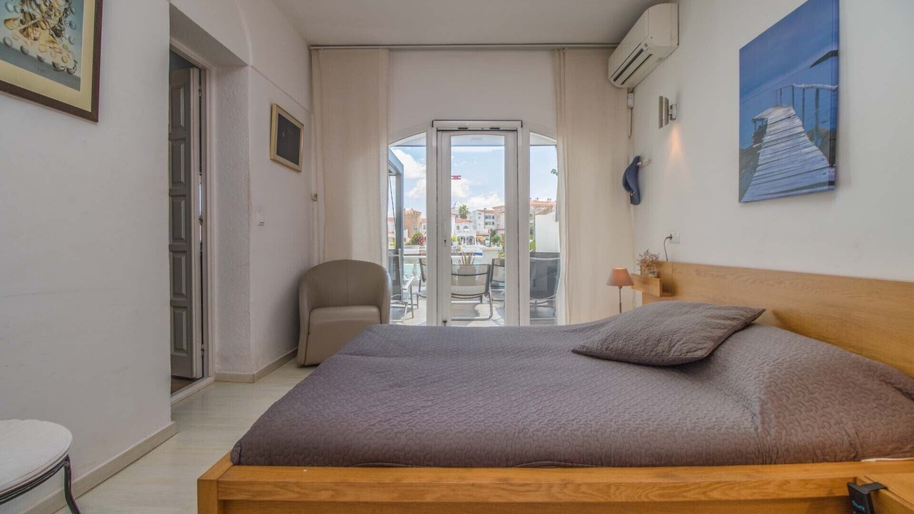 Photo of Bedroom in Empuriabrava