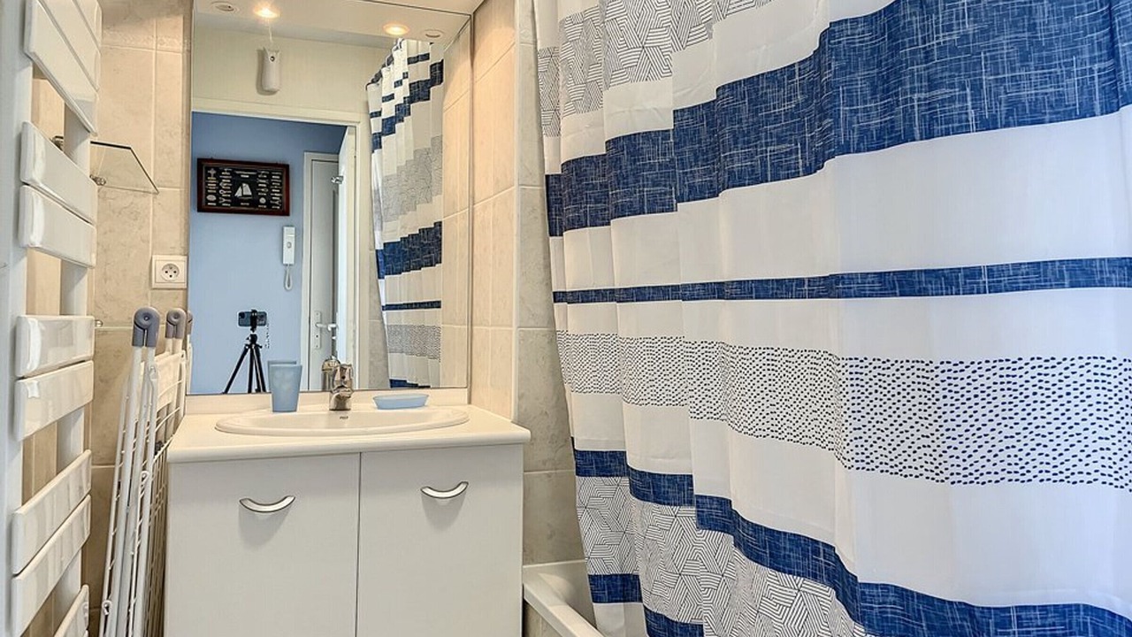 Photo of Bathroom in Stella-Plage