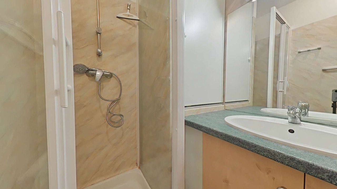 Photo of Bathroom in La Rochelle