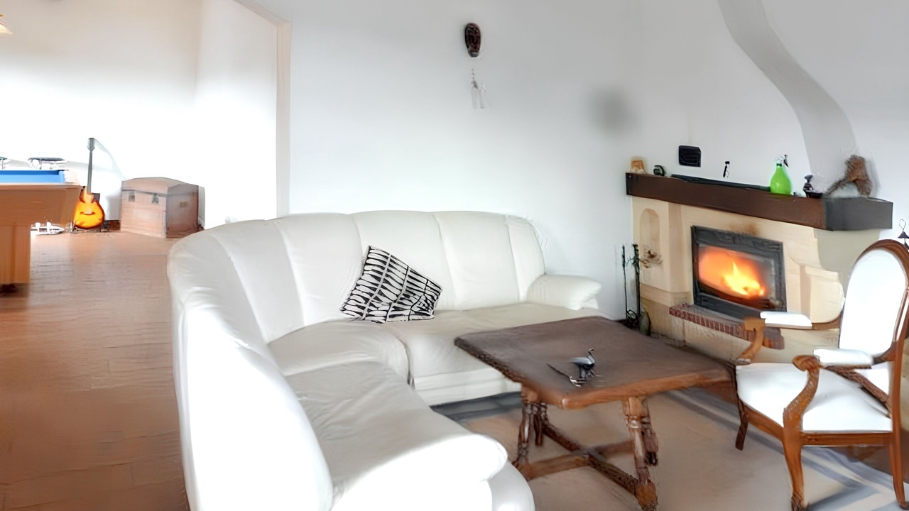 Photo of Livingroom in Cannes-et-Clairan