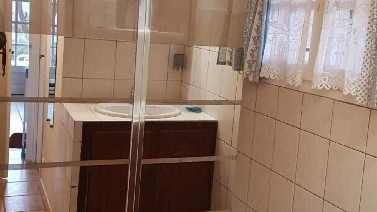 Photo of Bathroom in Six-Fours-les-Plages