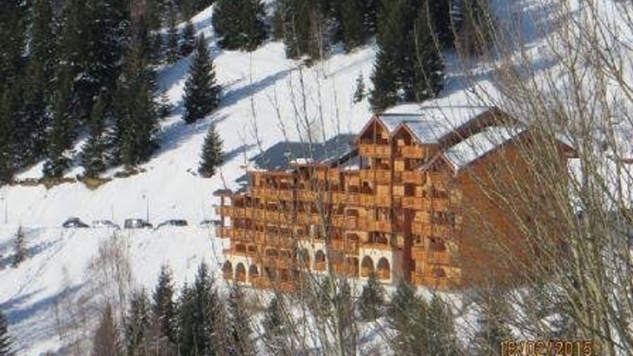 Photo of Outdoor in Auris