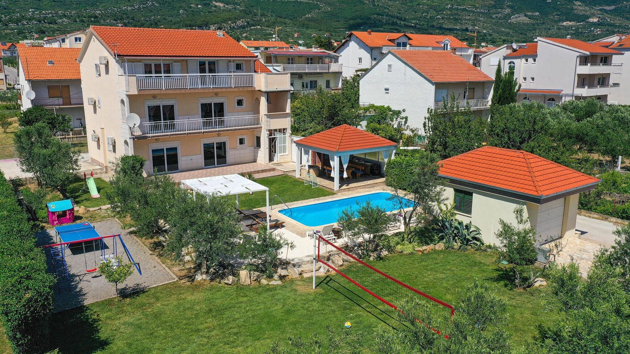 Photo of Others in Kastel Luksic