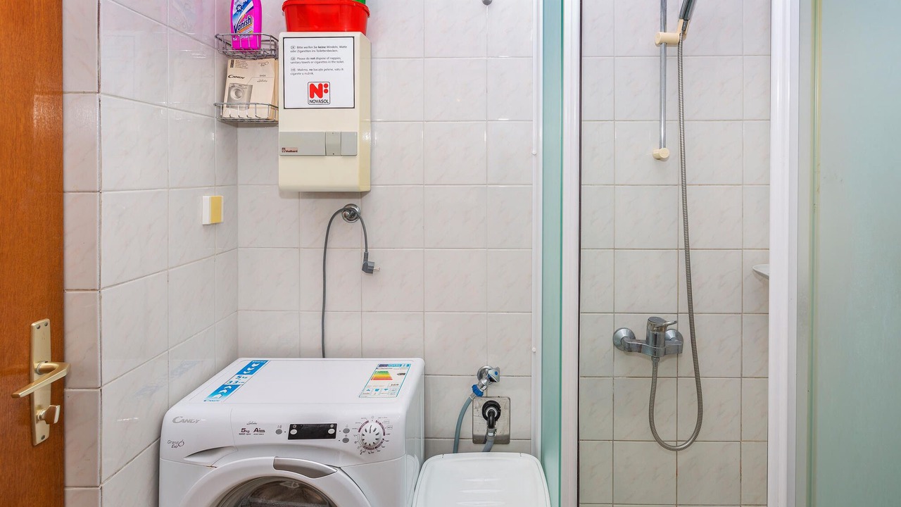 Photo of Bathroom in Omisalj