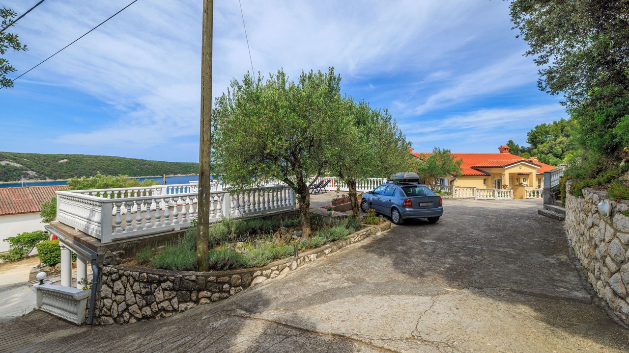 Photo of Outdoor in Kampor