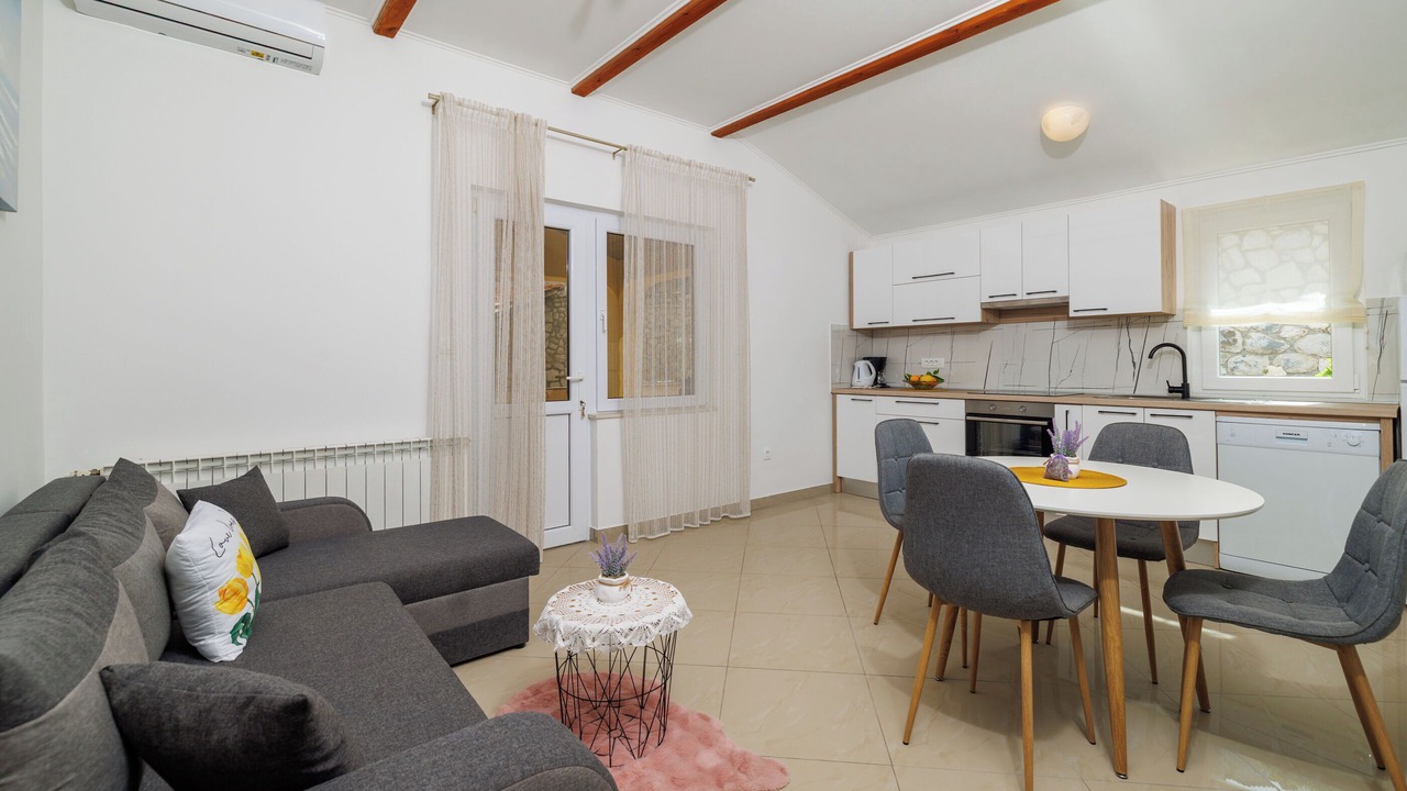 Photo of Livingroom in Kampor