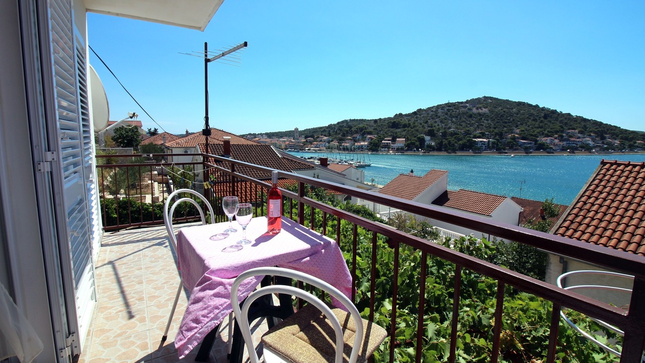 Photo of Patio Balcony in Tijesno