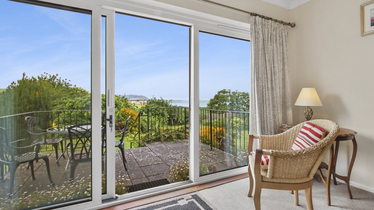 Photo of Others in Blue Anchor