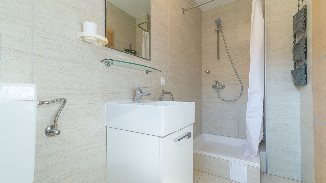 Photo of Bathroom in Nin