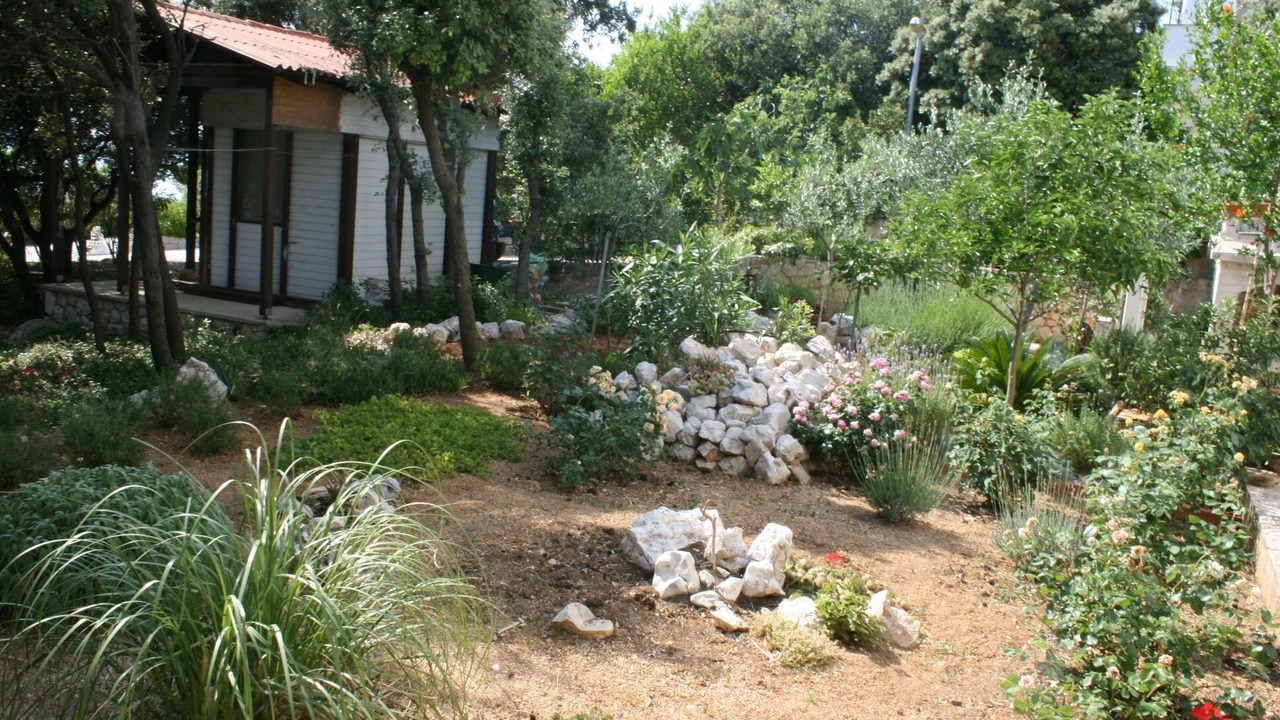 Photo of Outdoor in Mandre