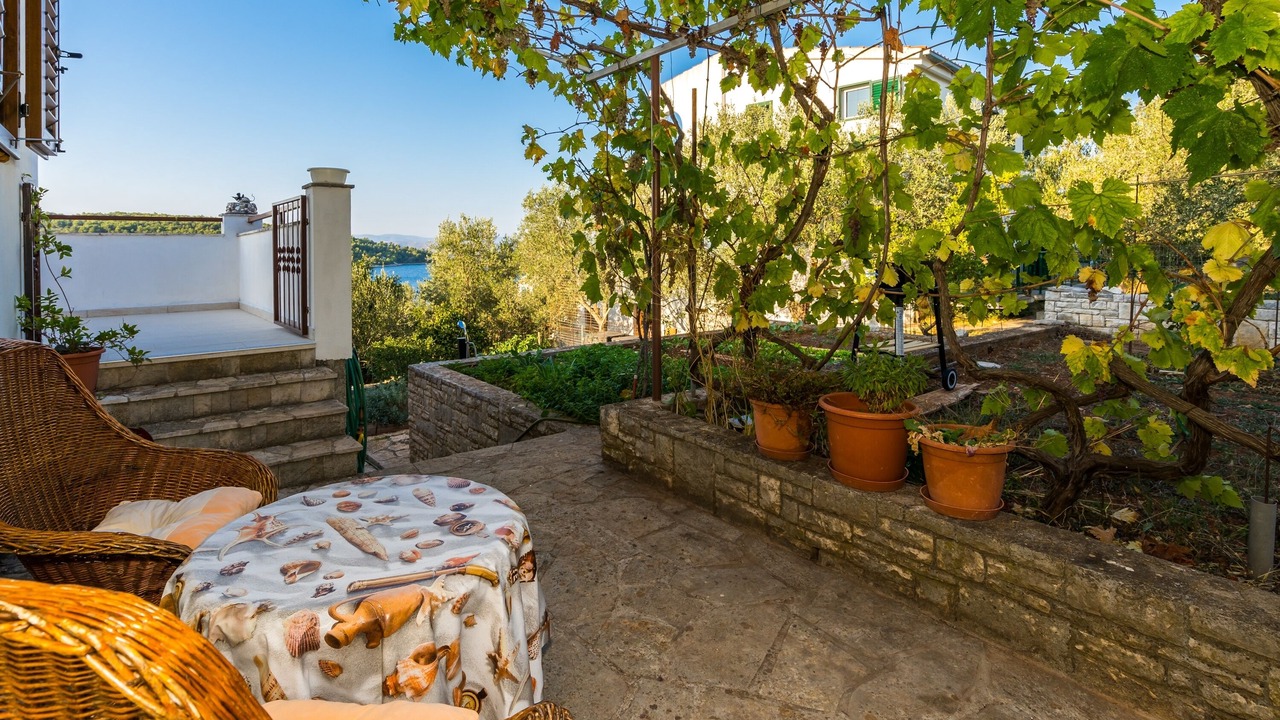 Photo of Outdoor in Necujam