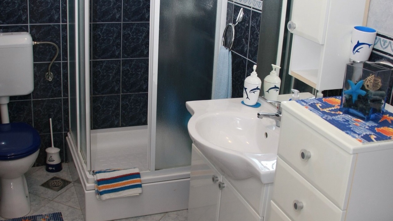 Photo of Bathroom in Mirce