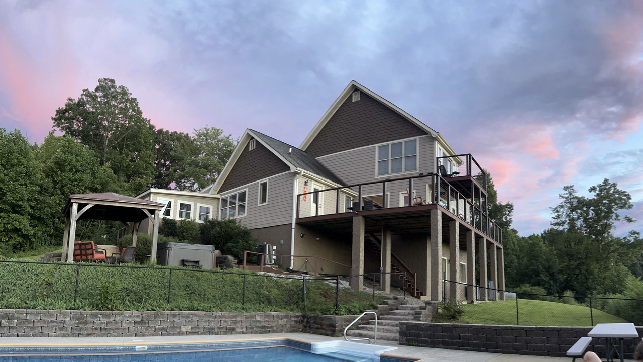 Photo of Outdoor in Tarheel