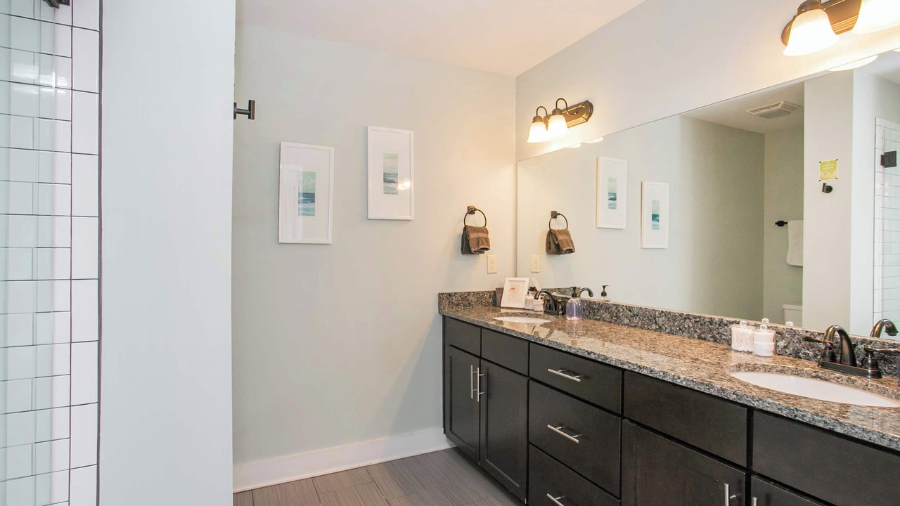 Photo of Bathroom in Inglewood