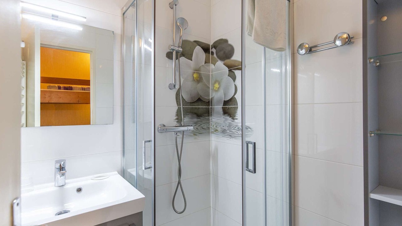 Photo of Bathroom in Eaux-Bonnes