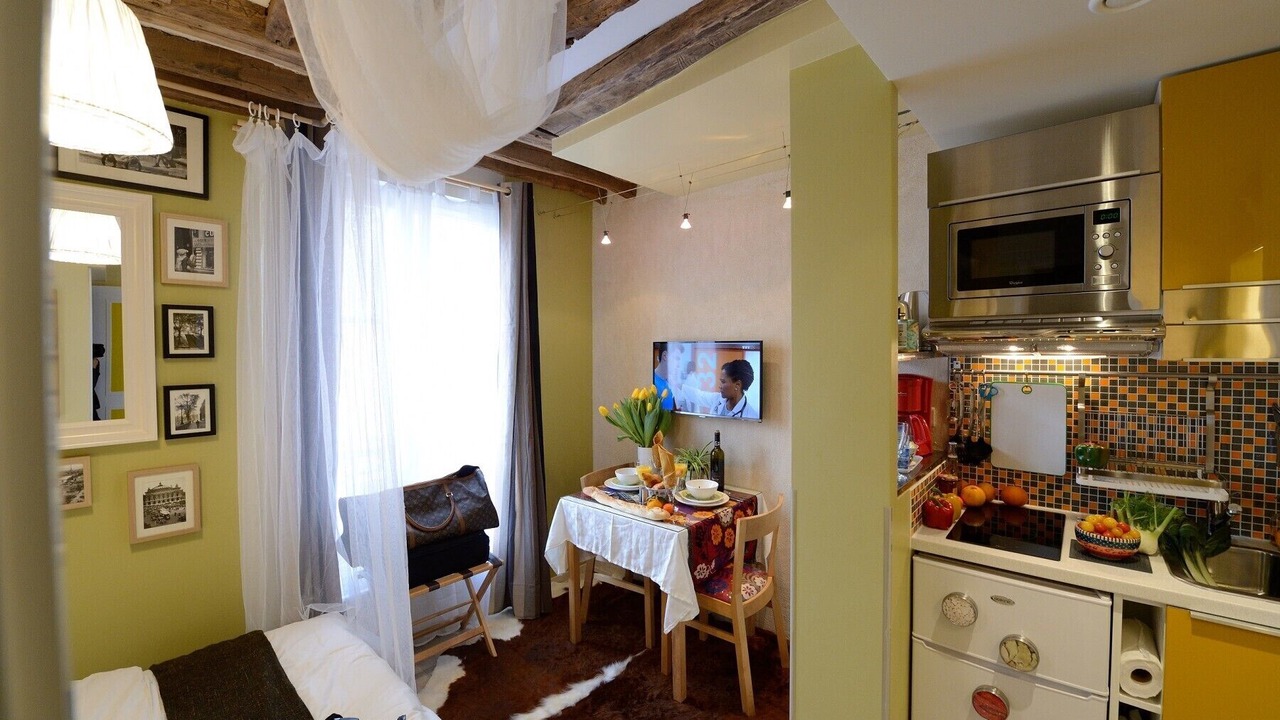 Photo of Others in 3rd Arrondissement