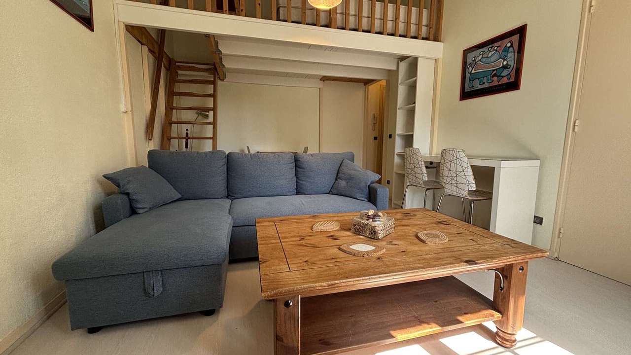 Photo of Livingroom in La Rochelle City Centre