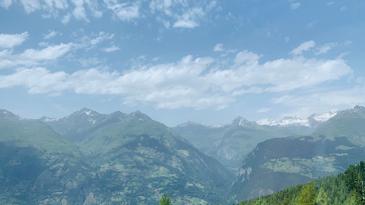 Photo of Others in Arc-1600