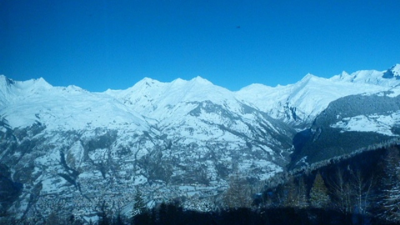 Photo of Others in Arc-1600