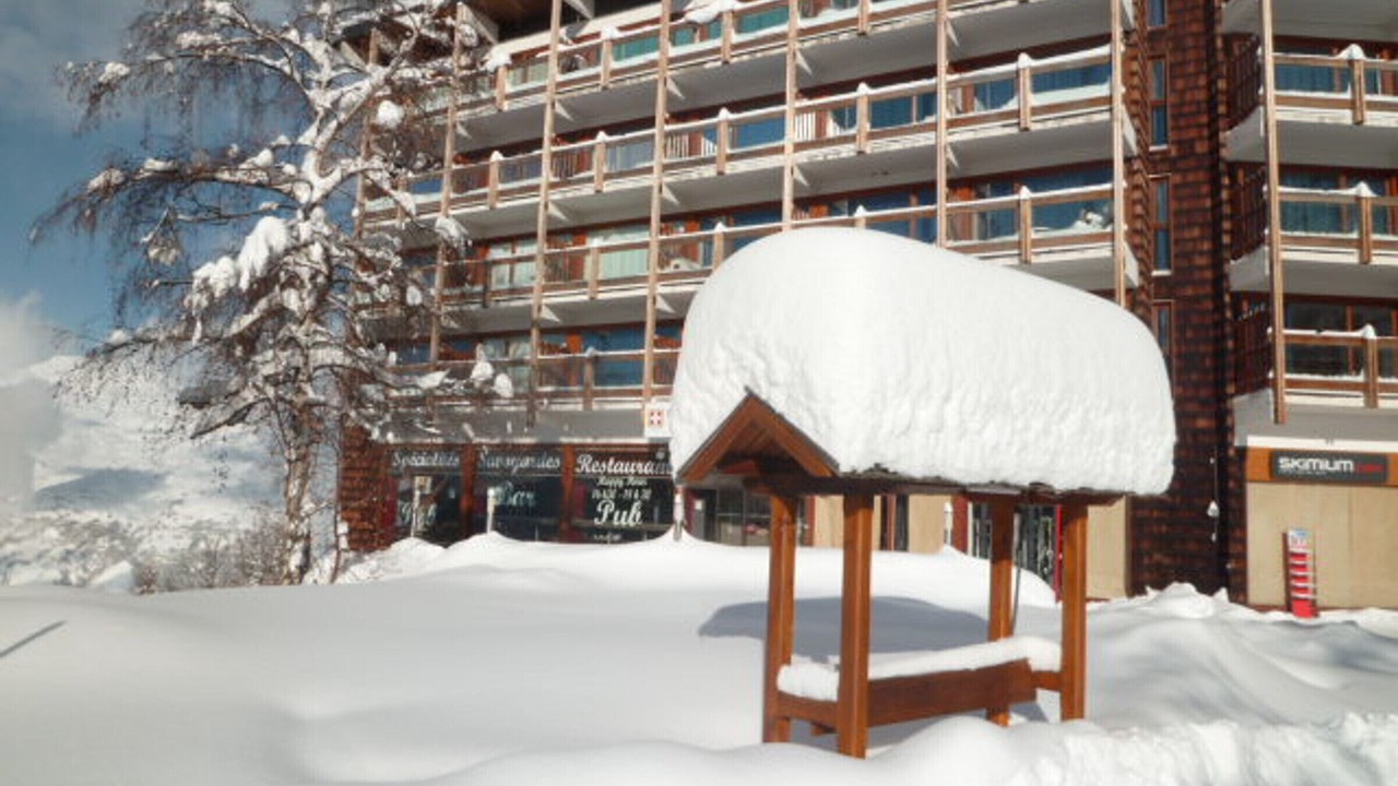 Photo of Outdoor in Arc-1600