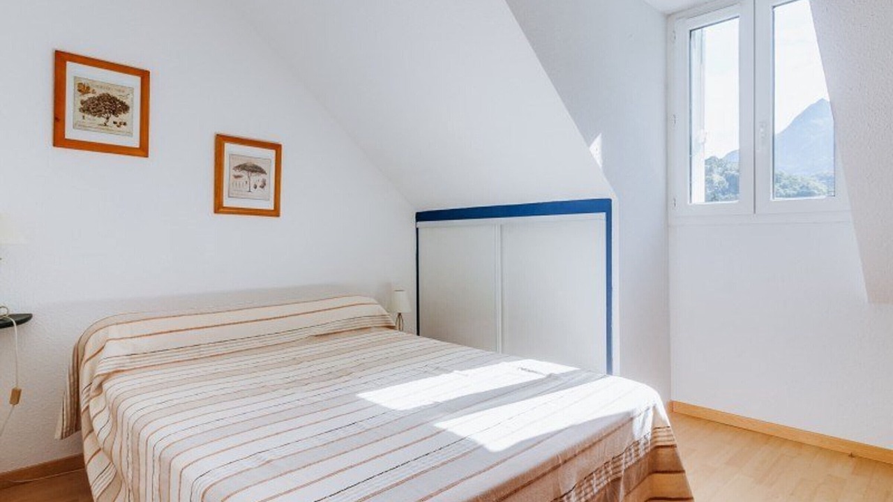 Photo of Bedroom in Esquieze-Sere