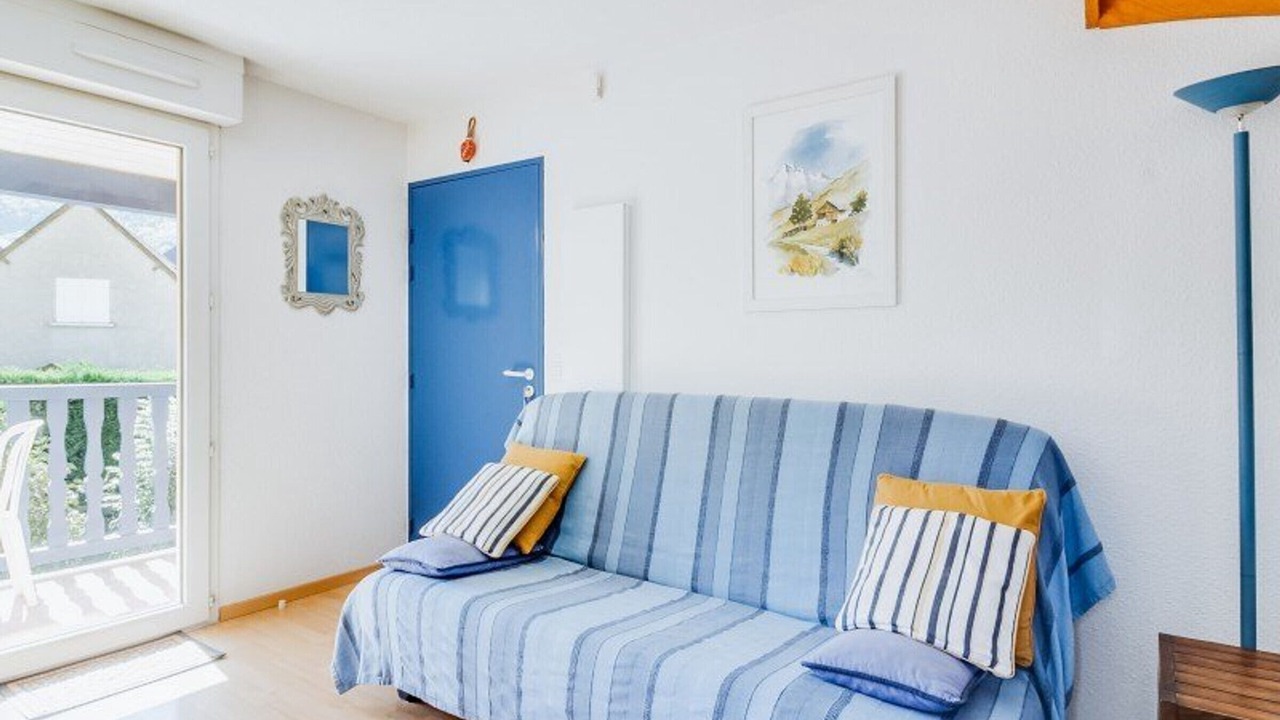 Photo of Livingroom in Esquieze-Sere