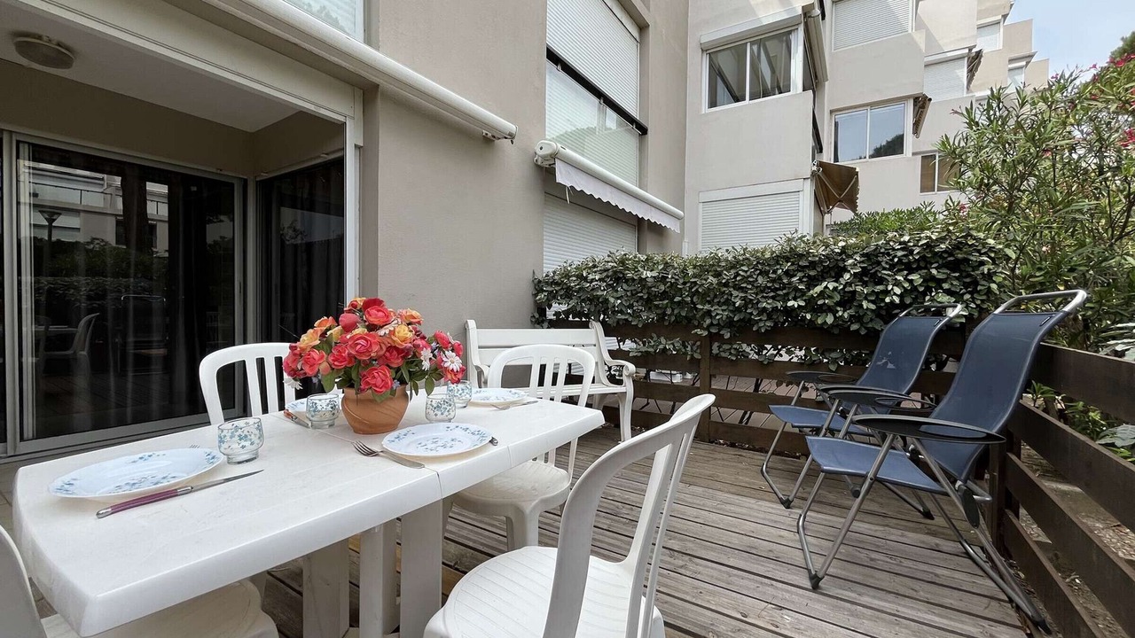 Photo of Outdoor in Port Rive Gauche