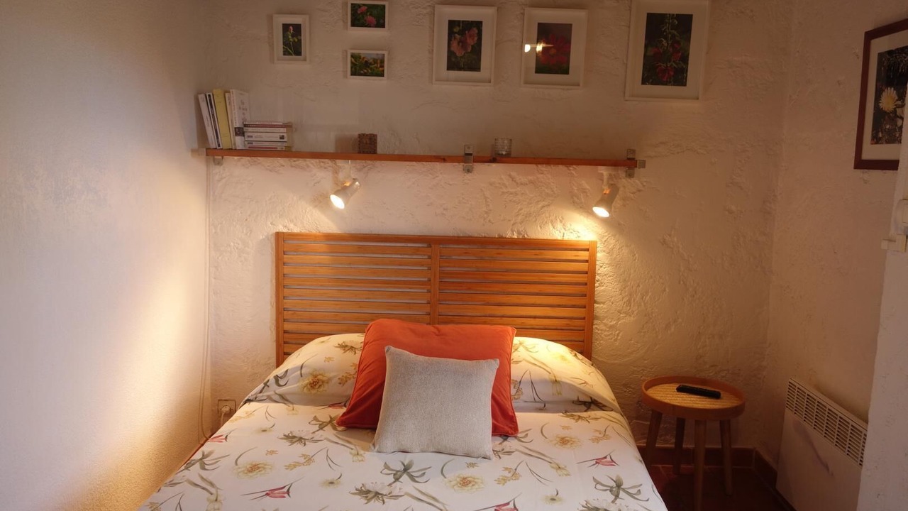 Photo of Bedroom in Rocbaron