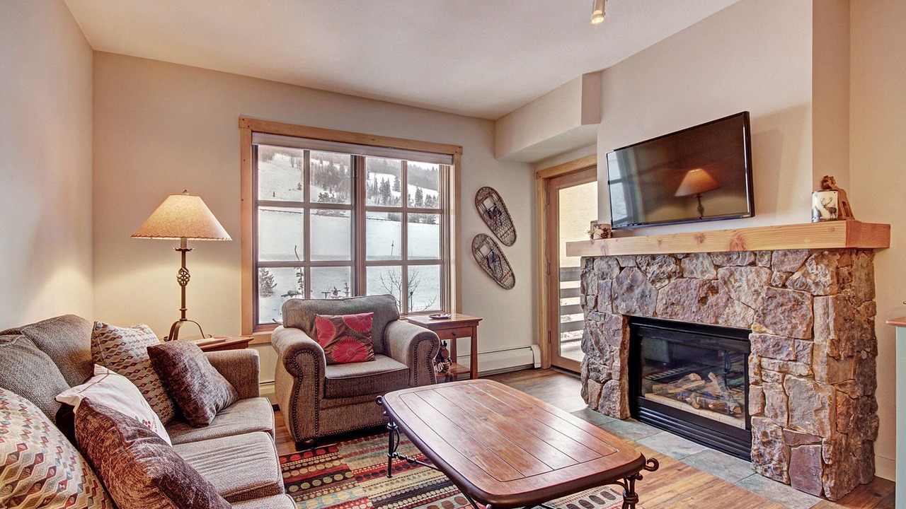 Photo of Livingroom in Copper Mountain Village