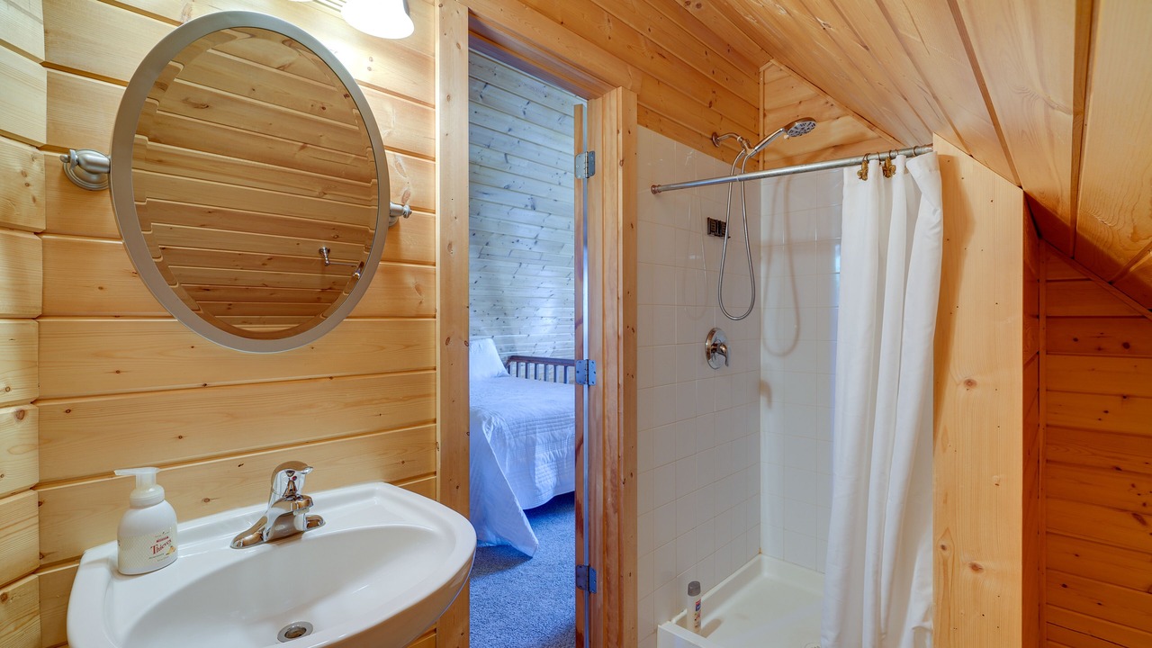 Photo of Bathroom in Columbia