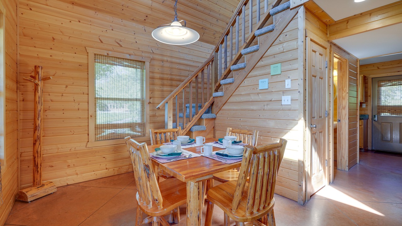 Photo of Others in Columbia