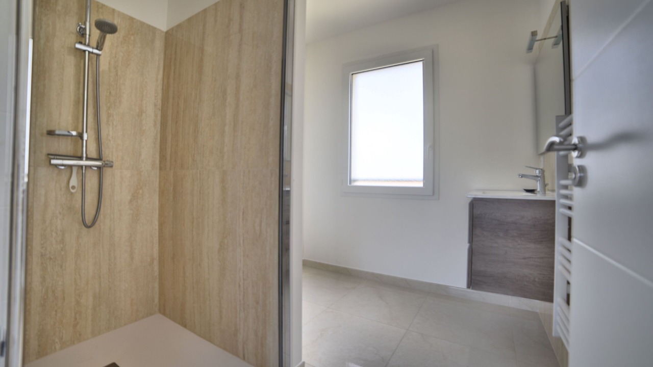 Photo of Bathroom in Saint-Augustin